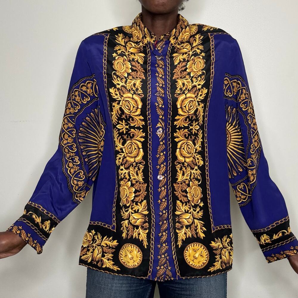 VINTAGE | 90s Baroque Print Long sleeve Button Up Blouse Size Medium